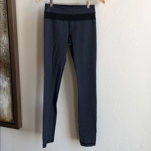 Lululemon skinny groove pant